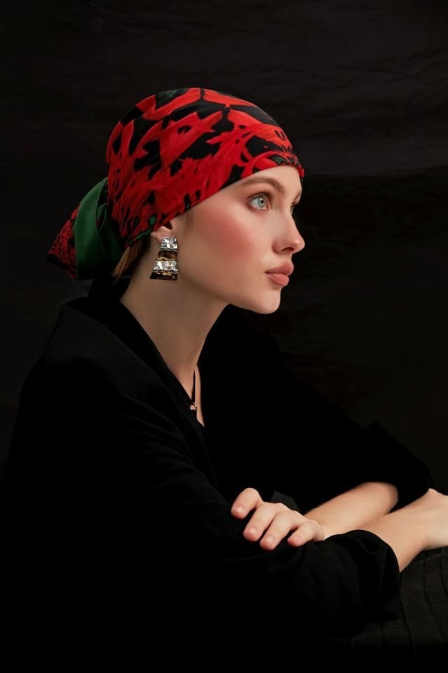 Yılbaşı Kırmızısı Krep  İpek Eşarp Fular